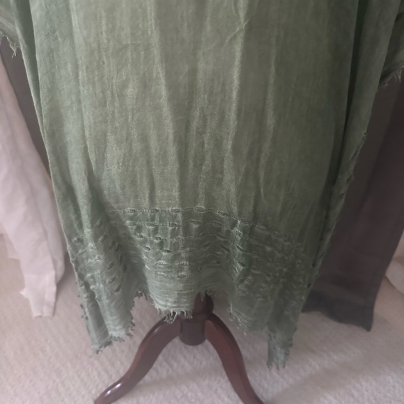 4 Open-Front Kimonos - Picture 4 of 16